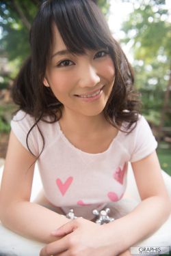 寡妇田里有桃花全